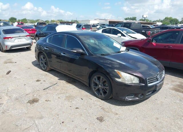 2014 NISSAN Maxima