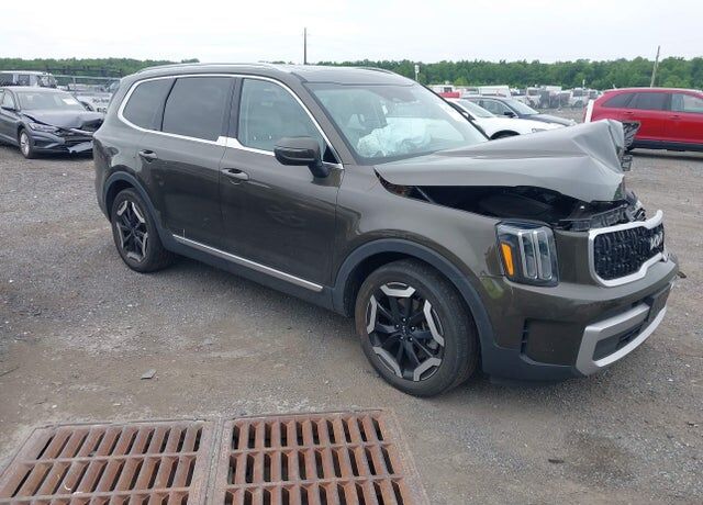 2023 KIA Telluride