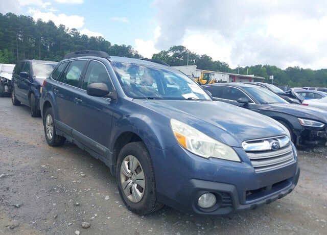 2013 SUBARU Outback