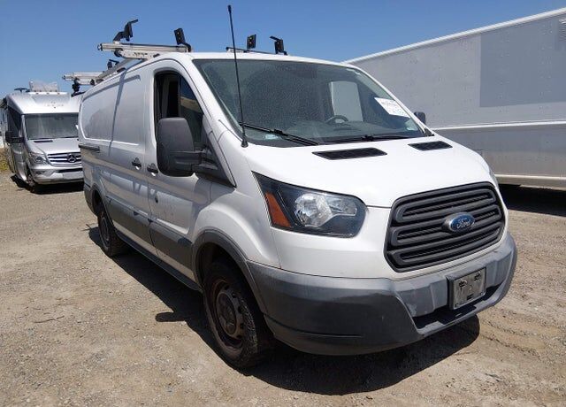 2018 FORD Transit