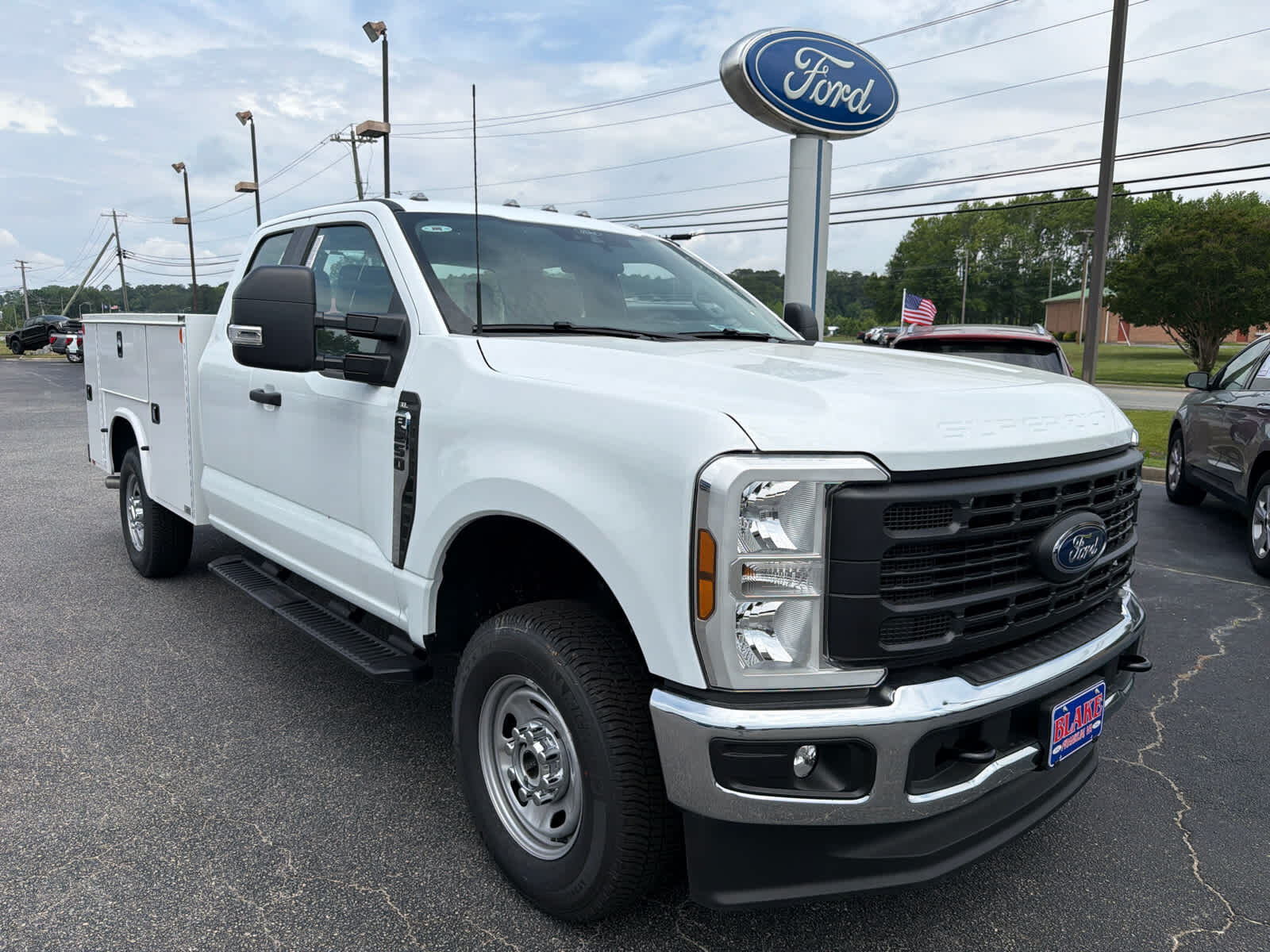 2025 FORD F-250