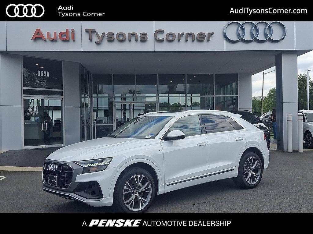 2023 AUDI Q8