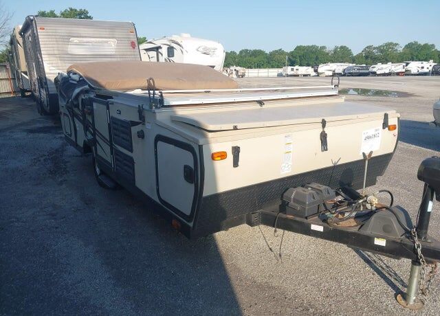 2016 FOREST RIVER Premier