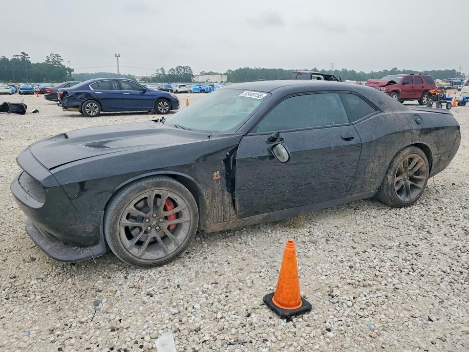 2021 DODGE Challenger