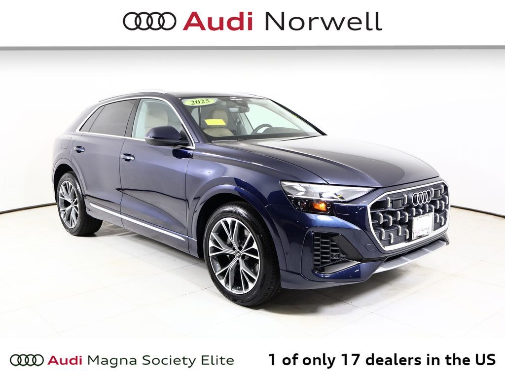 2025 AUDI Q8
