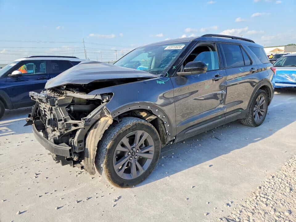 2023 FORD Explorer