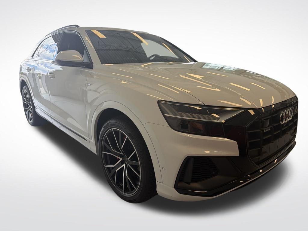 2021 Audi Q8