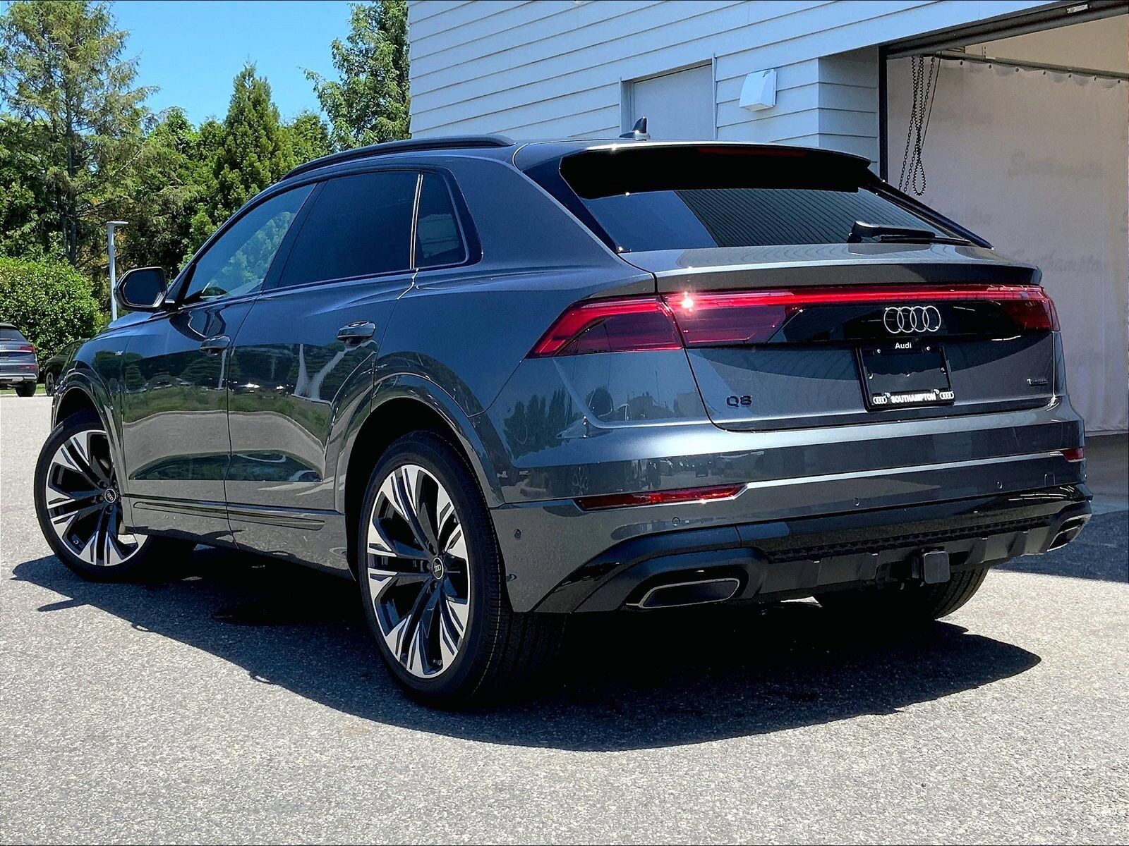 2026 Audi Q8