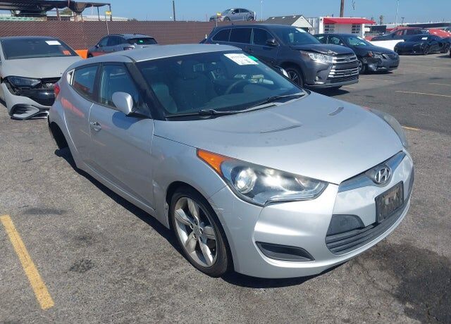 2012 HYUNDAI Veloster
