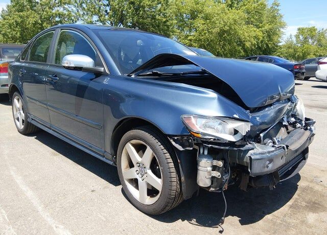 2009 VOLVO S40