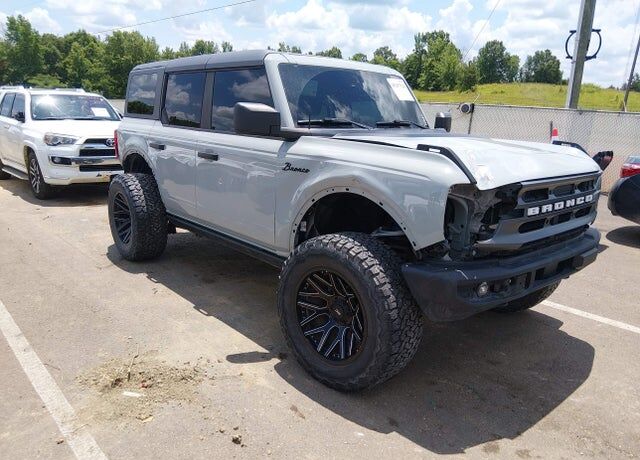 2021 FORD Bronco