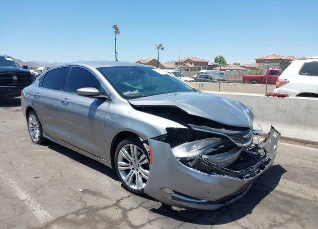 2016 CHRYSLER 200