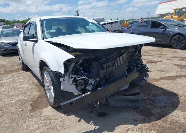 2012 DODGE Avenger