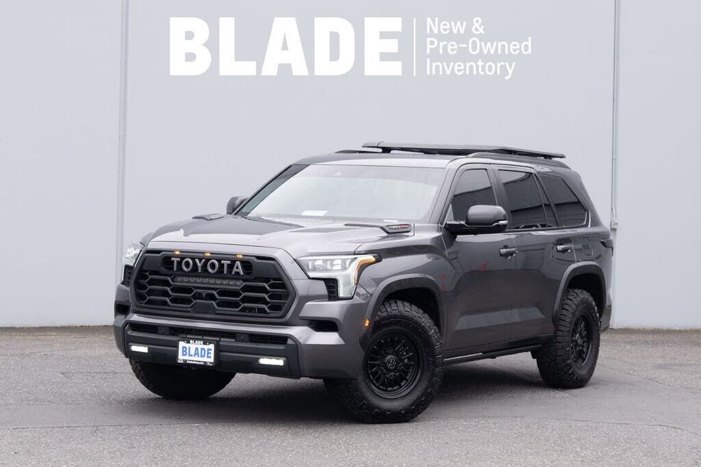 2025 TOYOTA Sequoia