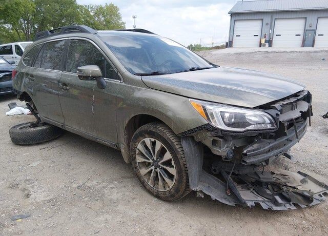 2016 SUBARU Outback