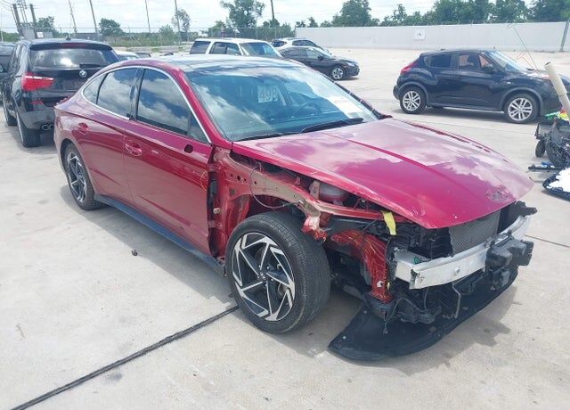 2024 HYUNDAI Sonata