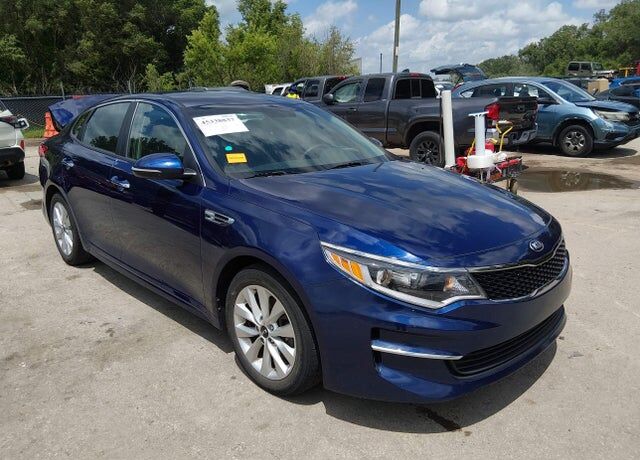 2018 KIA Optima