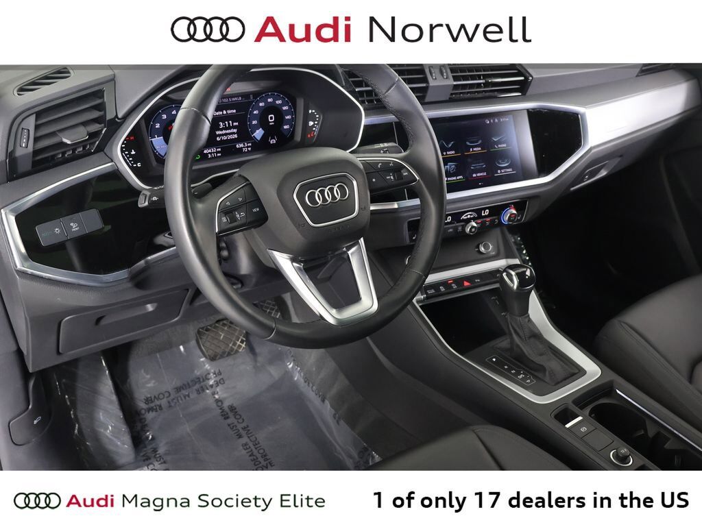 2022 Audi Q3