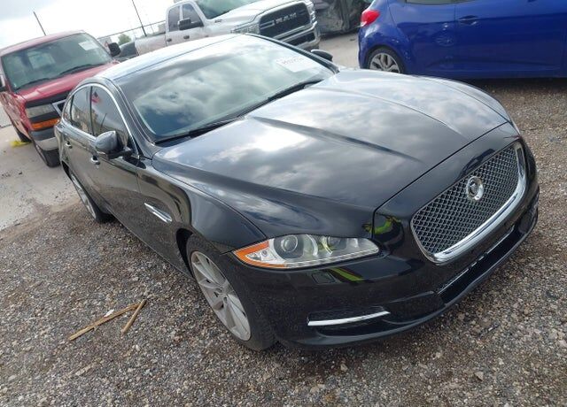 2013 JAGUAR XJ
