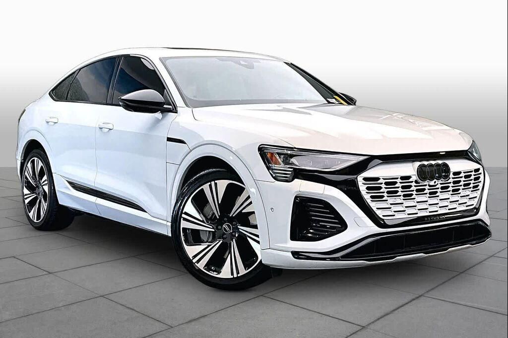 2024 Audi Q8