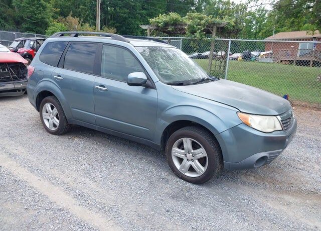 2010 SUBARU Forester