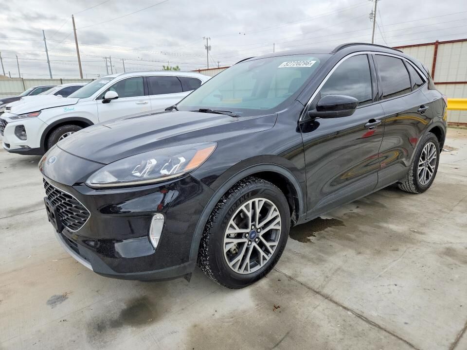 2020 FORD Escape