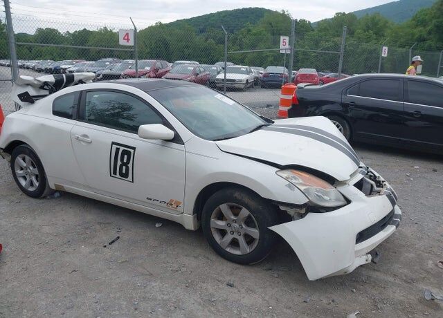 2009 NISSAN Altima
