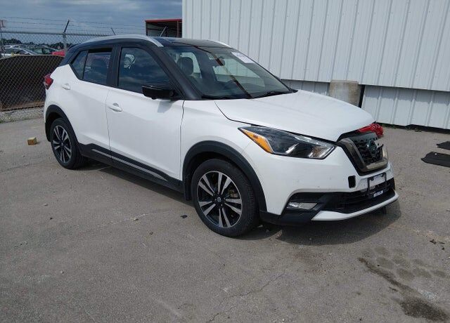 2019 NISSAN Kicks