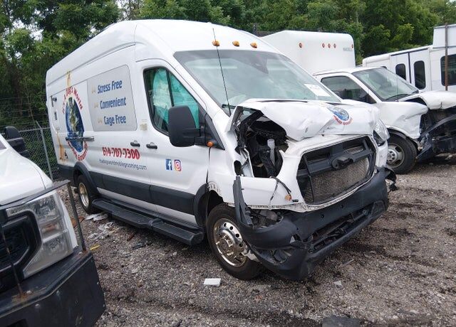 2022 FORD Transit