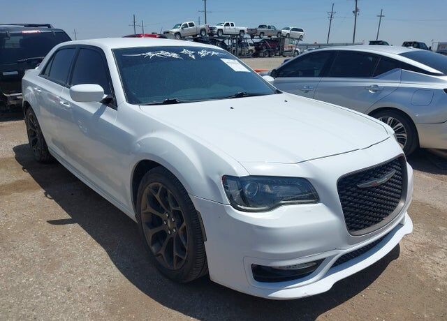 2017 CHRYSLER 300