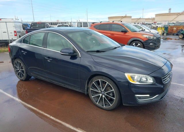2016 VOLVO S60
