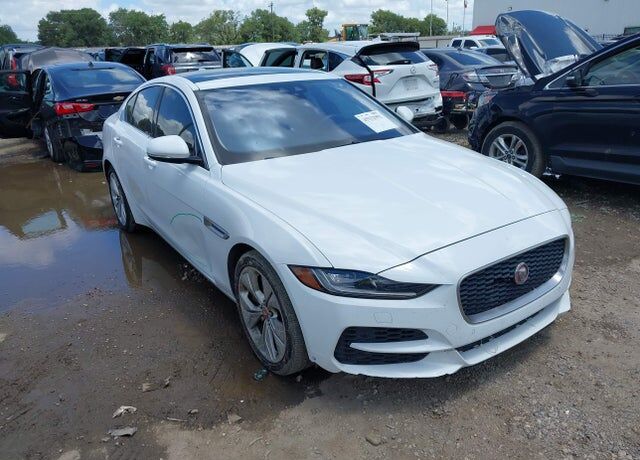 2020 JAGUAR XE