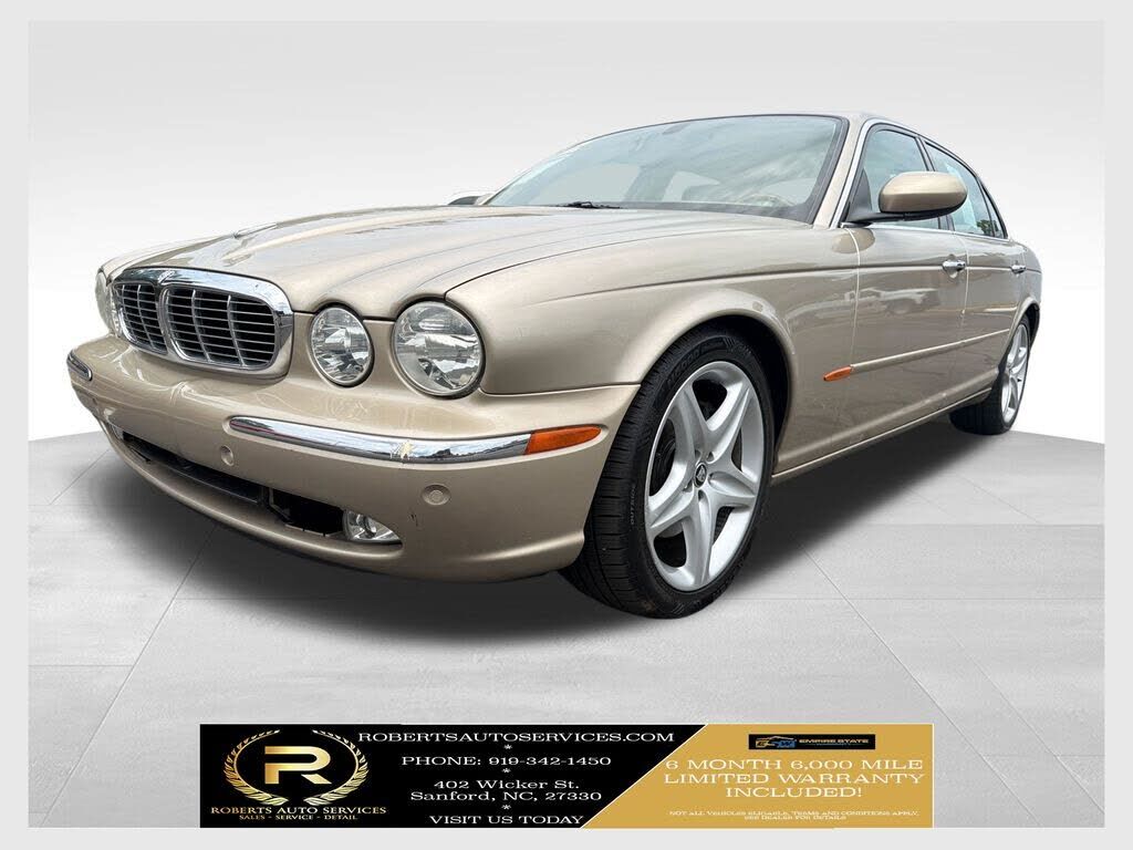2005 JAGUAR XJ