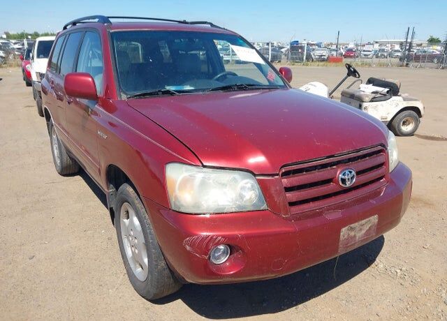 2004 TOYOTA Highlander