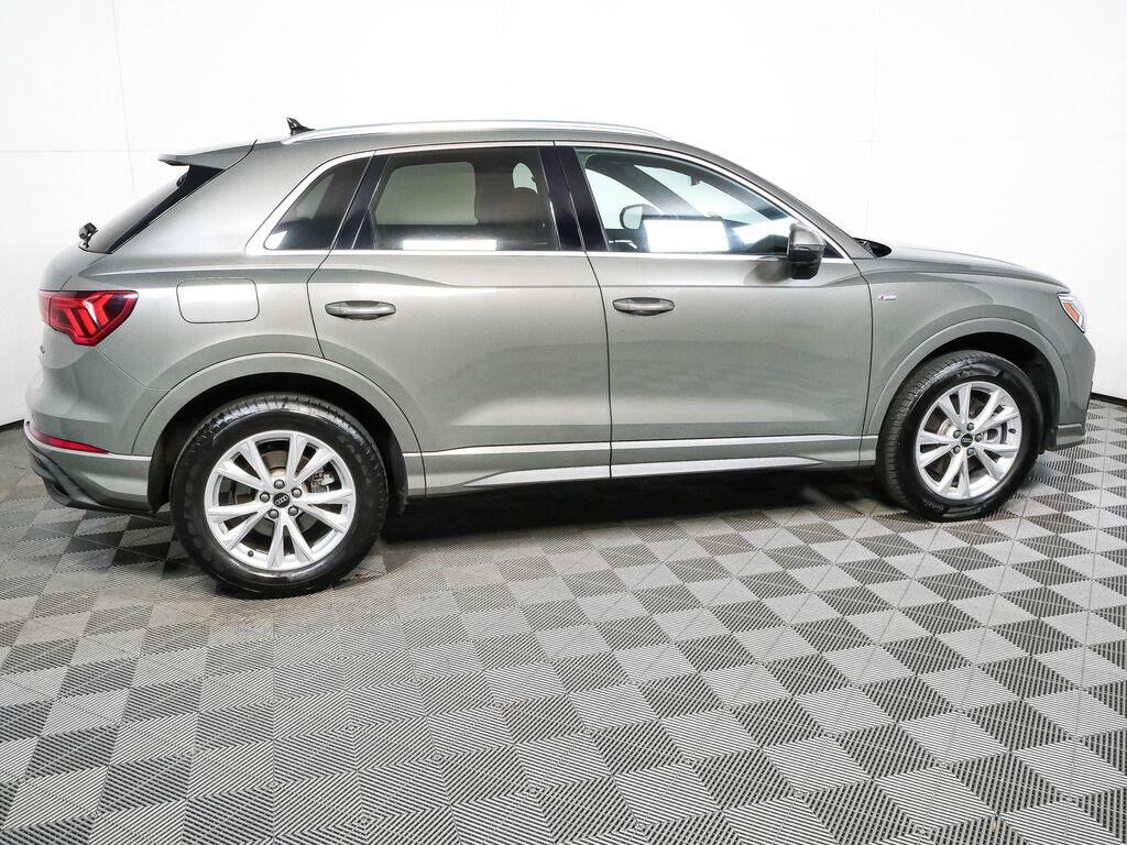 2023 Audi Q3