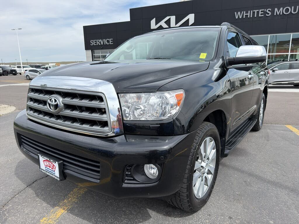 2017 TOYOTA Sequoia