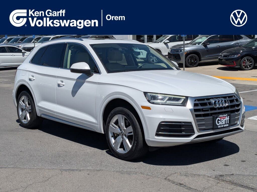 2019 AUDI Q5