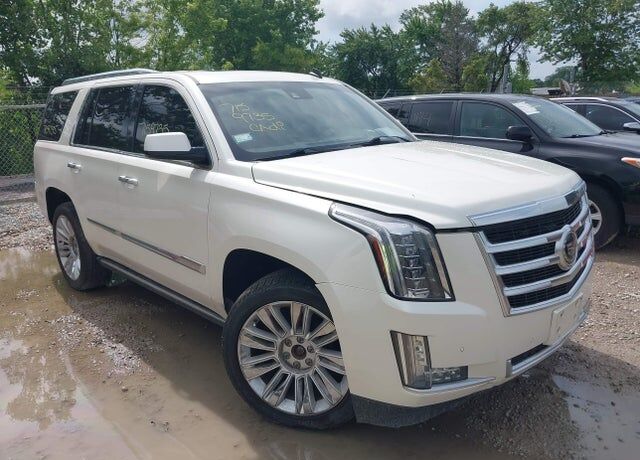 2015 CADILLAC Escalade
