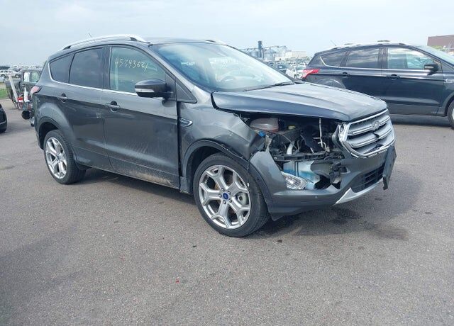 2017 FORD Escape
