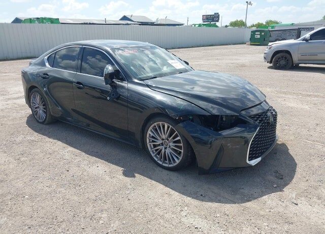 2024 LEXUS IS