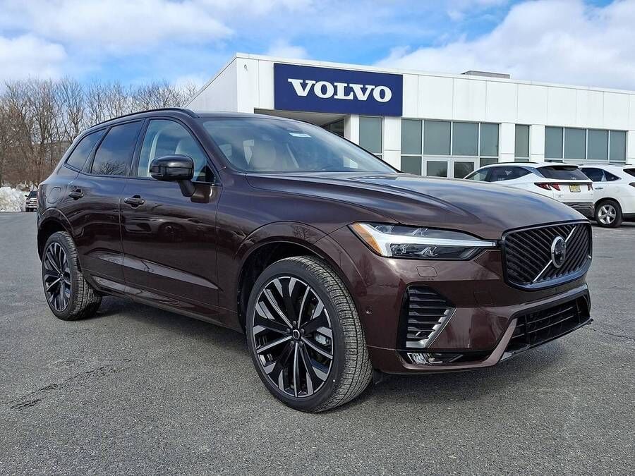 2026 VOLVO XC60