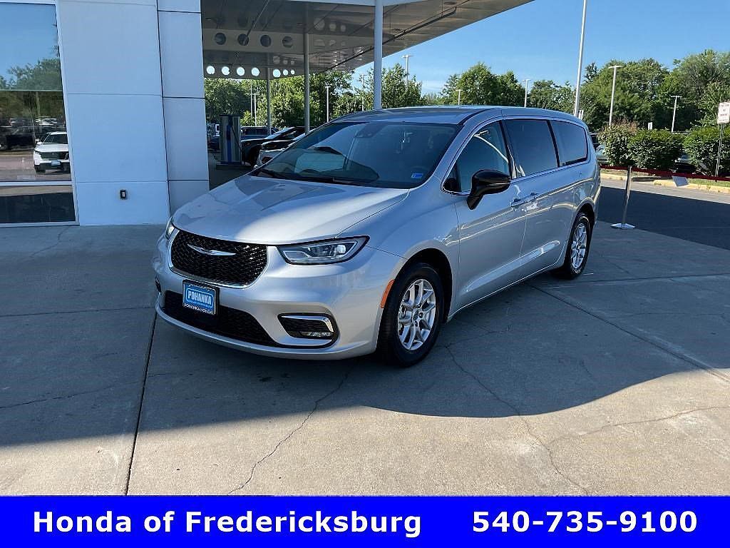 2024 CHRYSLER Pacifica