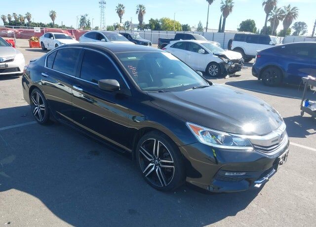 2017 HONDA Accord