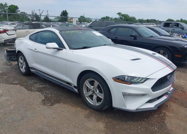2020 FORD Mustang
