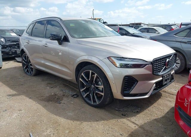2024 VOLVO XC60