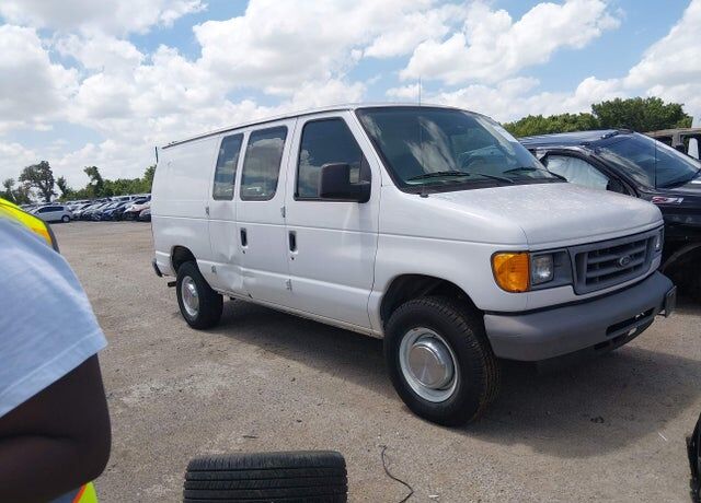 2006 FORD E-250