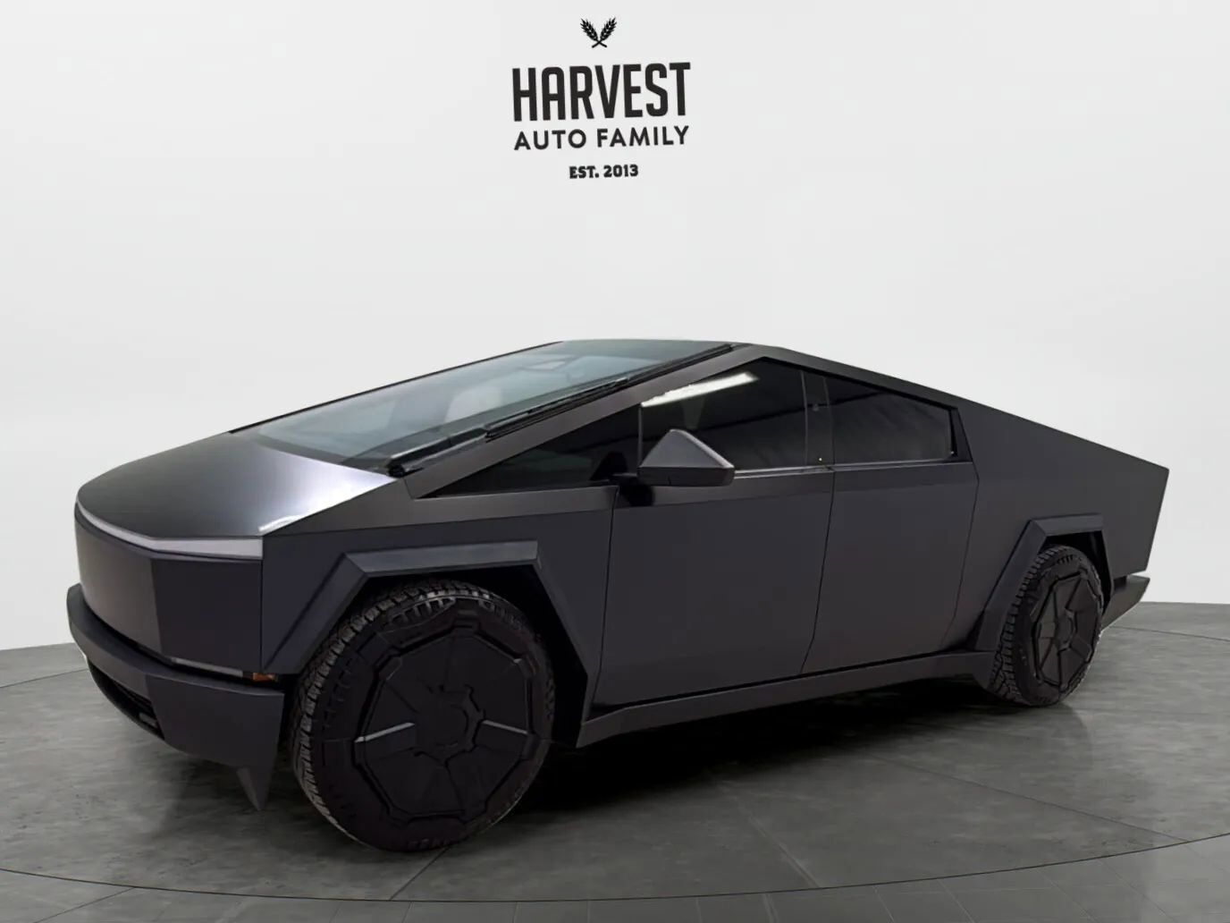 2024 TESLA Cybertruck