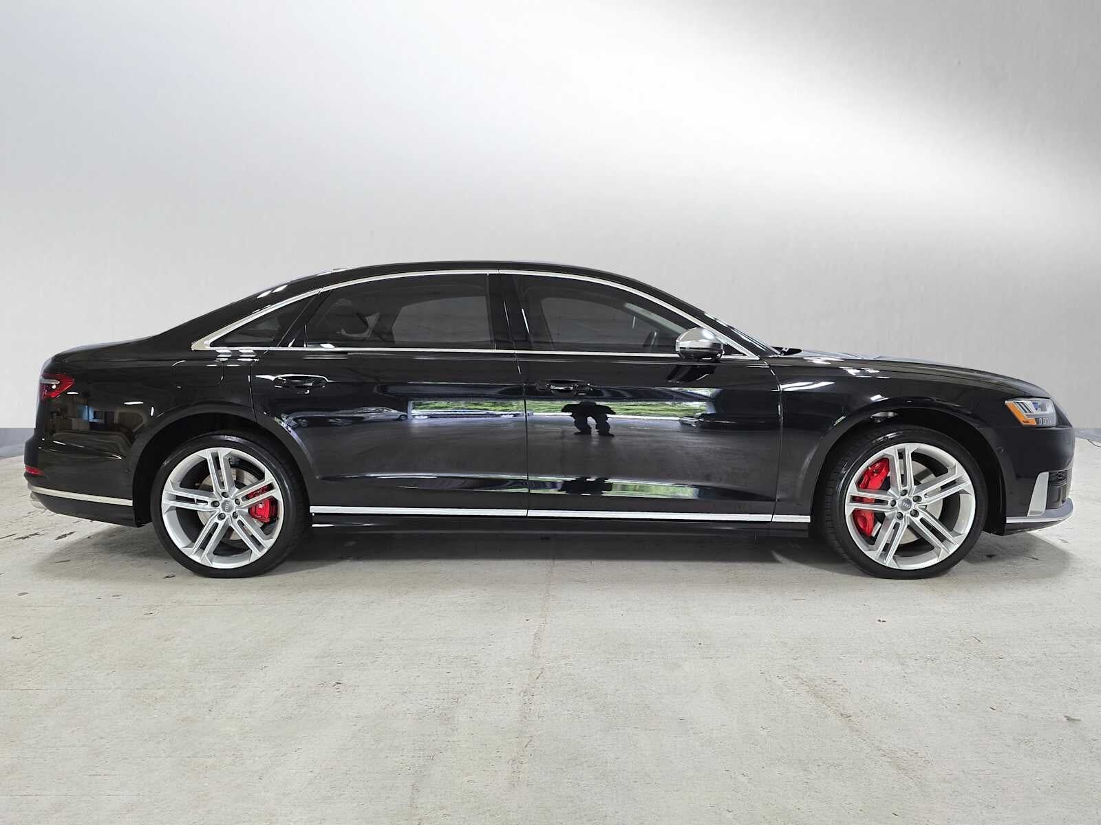 2020 Audi S8
