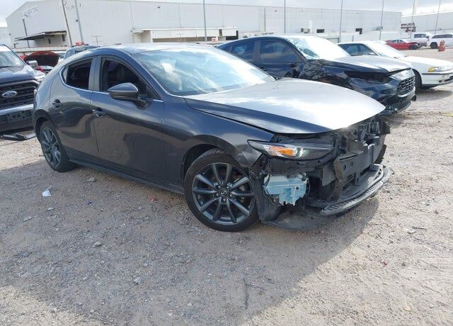 2022 MAZDA Mazda3