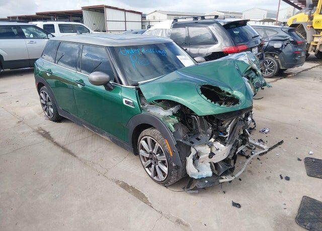 2022 MINI Clubman
